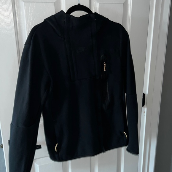 Nike Tech Fleece Hoodie - Picture 1 of 6